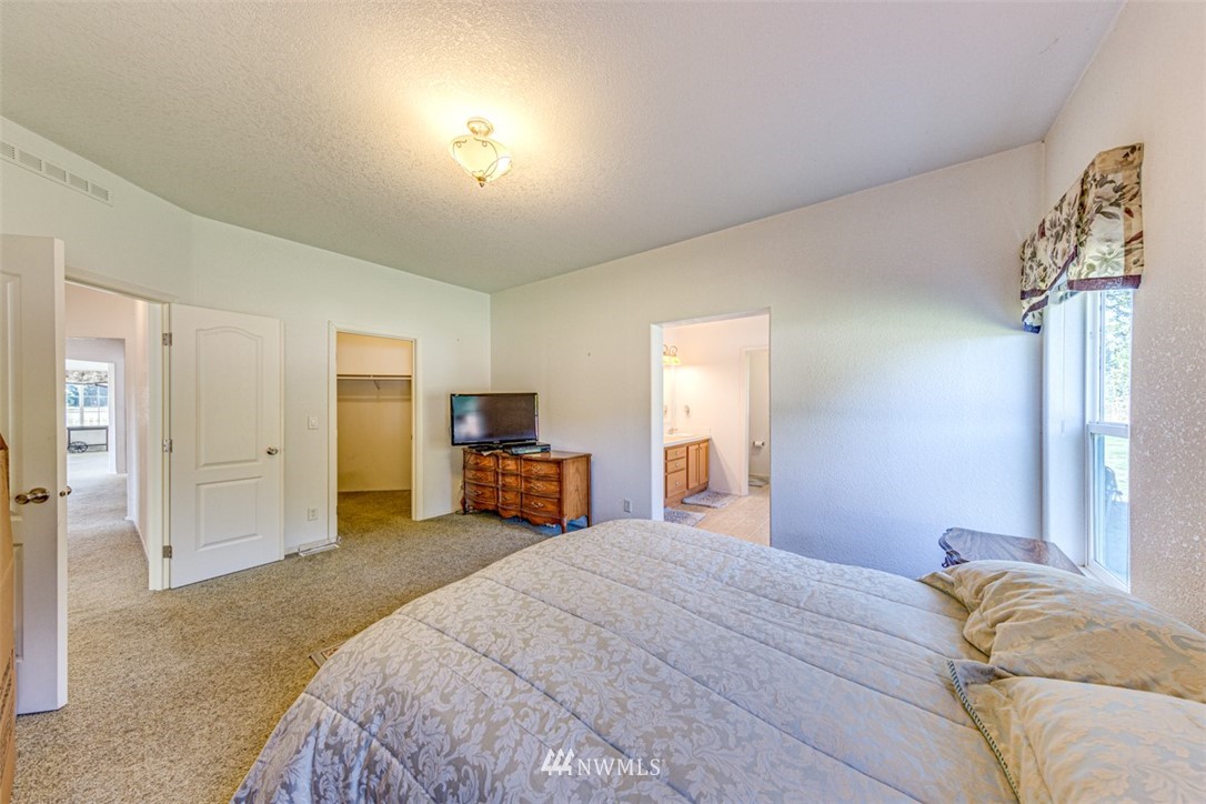33 Peterson Road Port Angeles, WA 98362 - Photo 17 of 40 Gallery Image 17