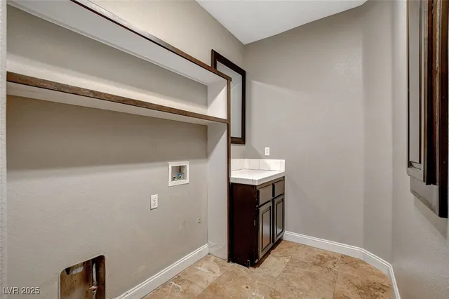 $6,000 | 11241 Pentland Downs Street, Las Vegas, NV 89141