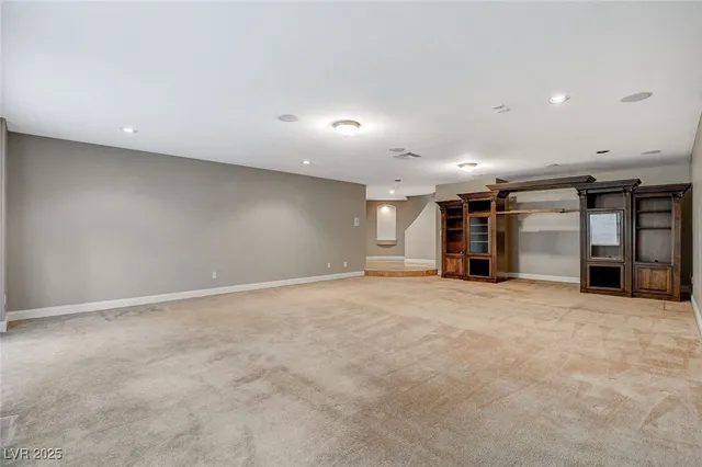 $6,000 | 11241 Pentland Downs Street, Las Vegas, NV 89141