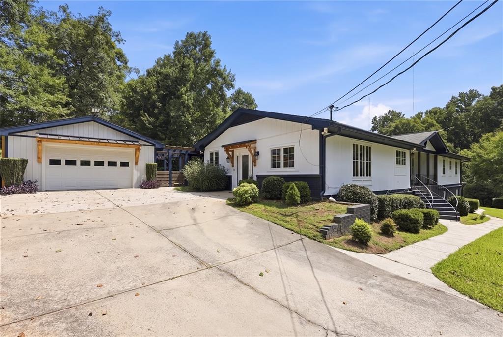 6696 Vic-Ar Road Atlanta, GA 30360 - Photo 2 of 93 Gallery Image 2