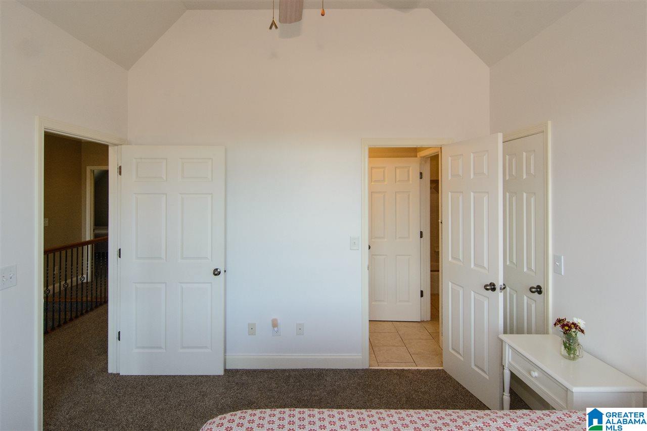 821 Meadow Ridge Lane Birmingham, AL 35242 - Photo 33 of 43