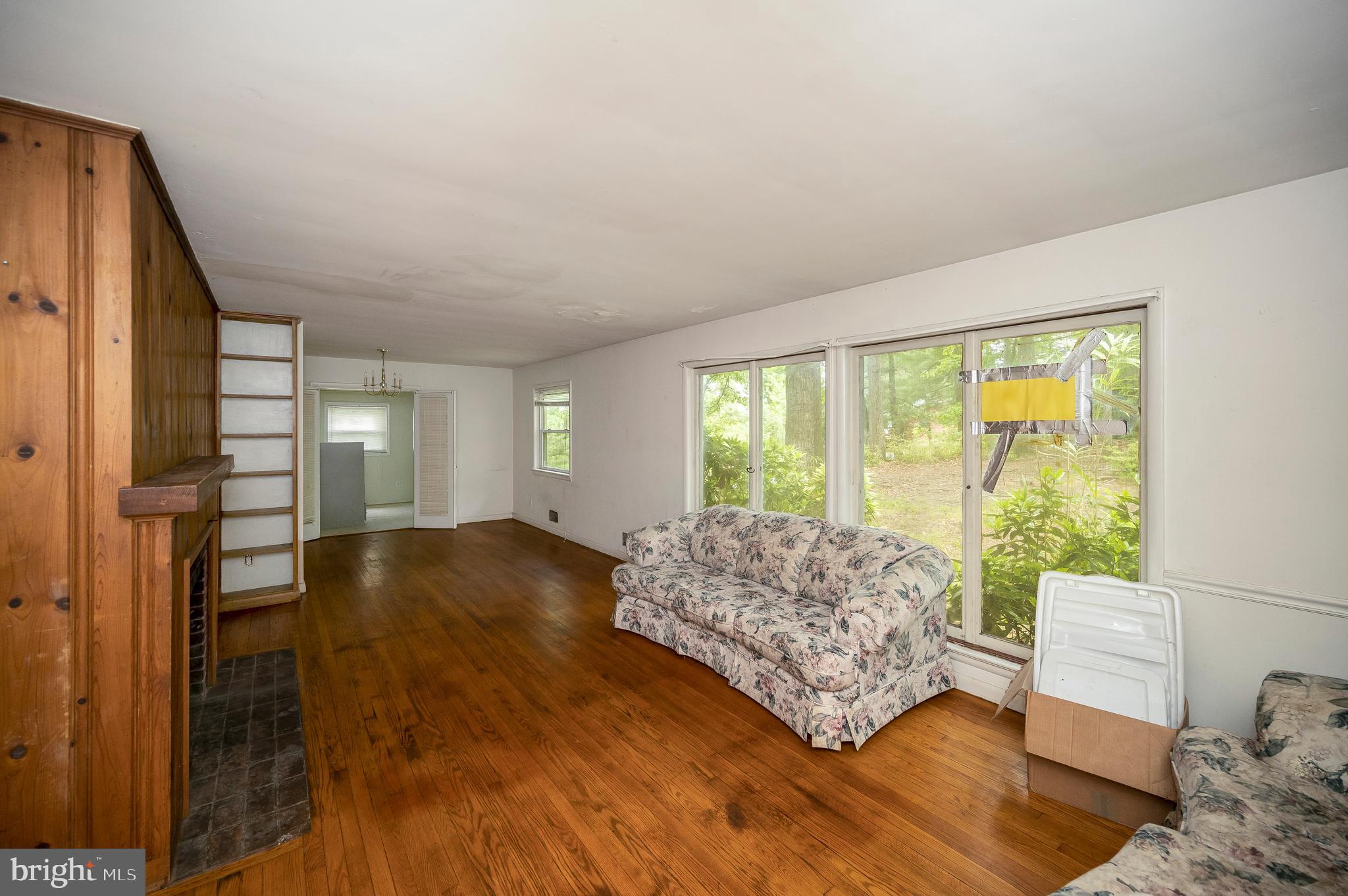 18344 Sharon Road Triangle, VA 22172 - Photo 12 of 42