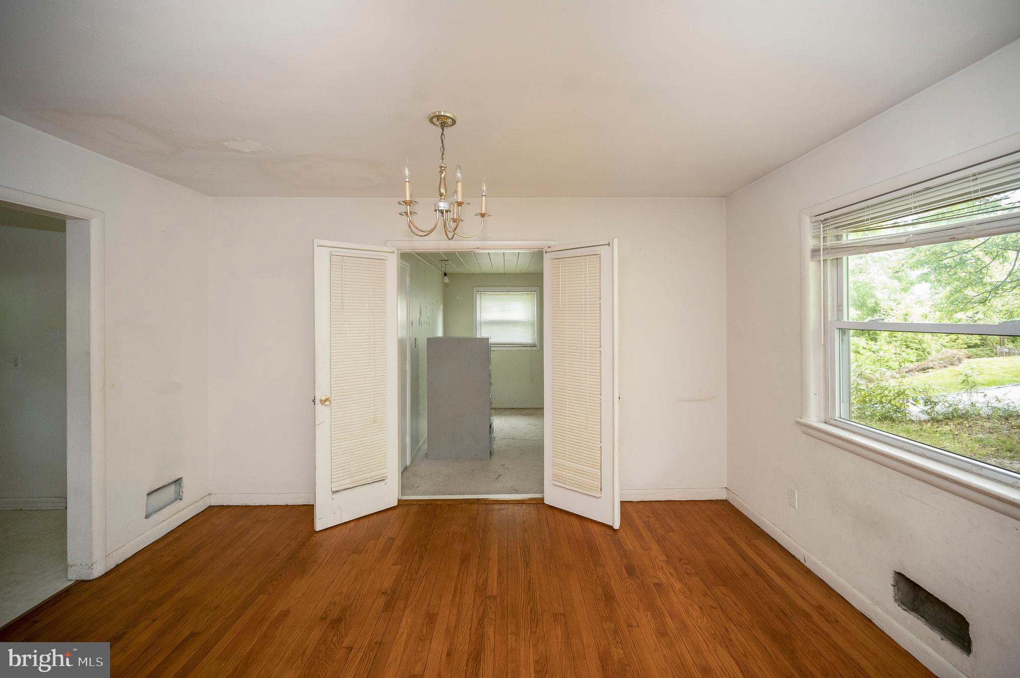 18344 Sharon Road Triangle, VA 22172 - Photo 13 of 42