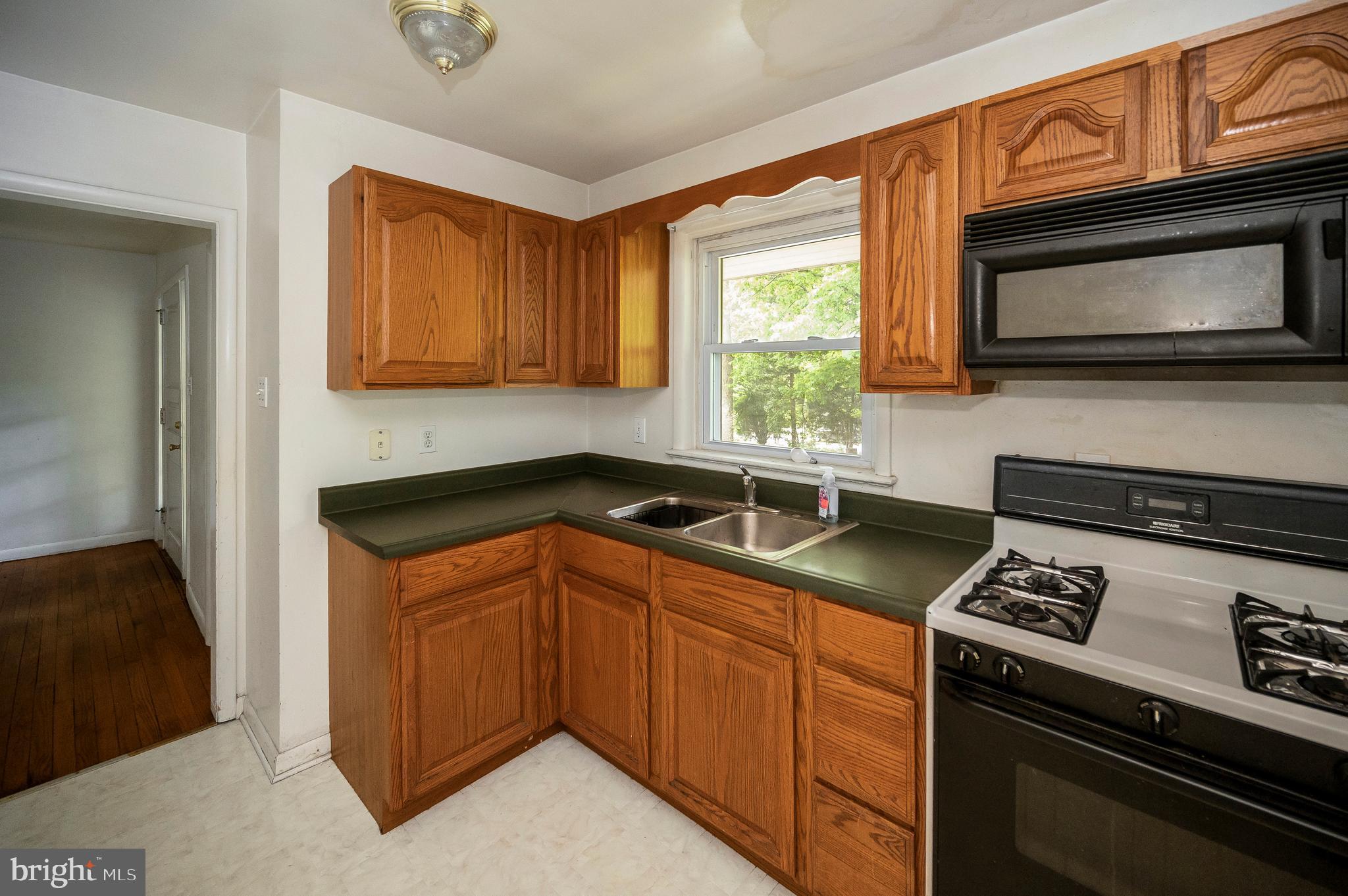 18344 Sharon Road Triangle, VA 22172 - Photo 21 of 42