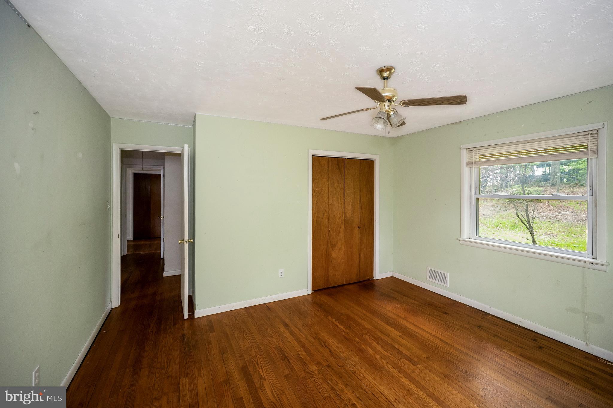 18344 Sharon Road Triangle, VA 22172 - Photo 32 of 42