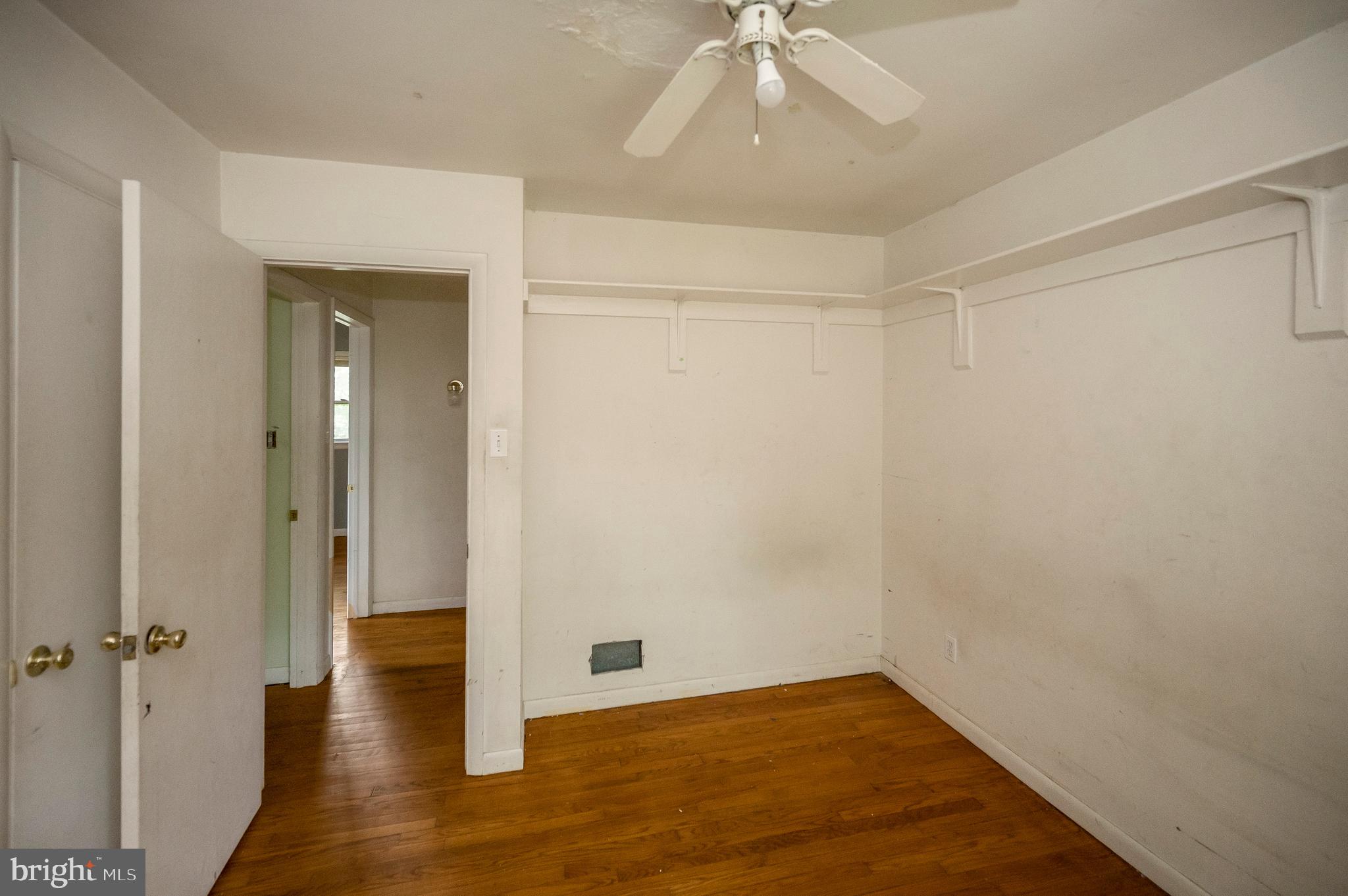 18344 Sharon Road Triangle, VA 22172 - Photo 34 of 42