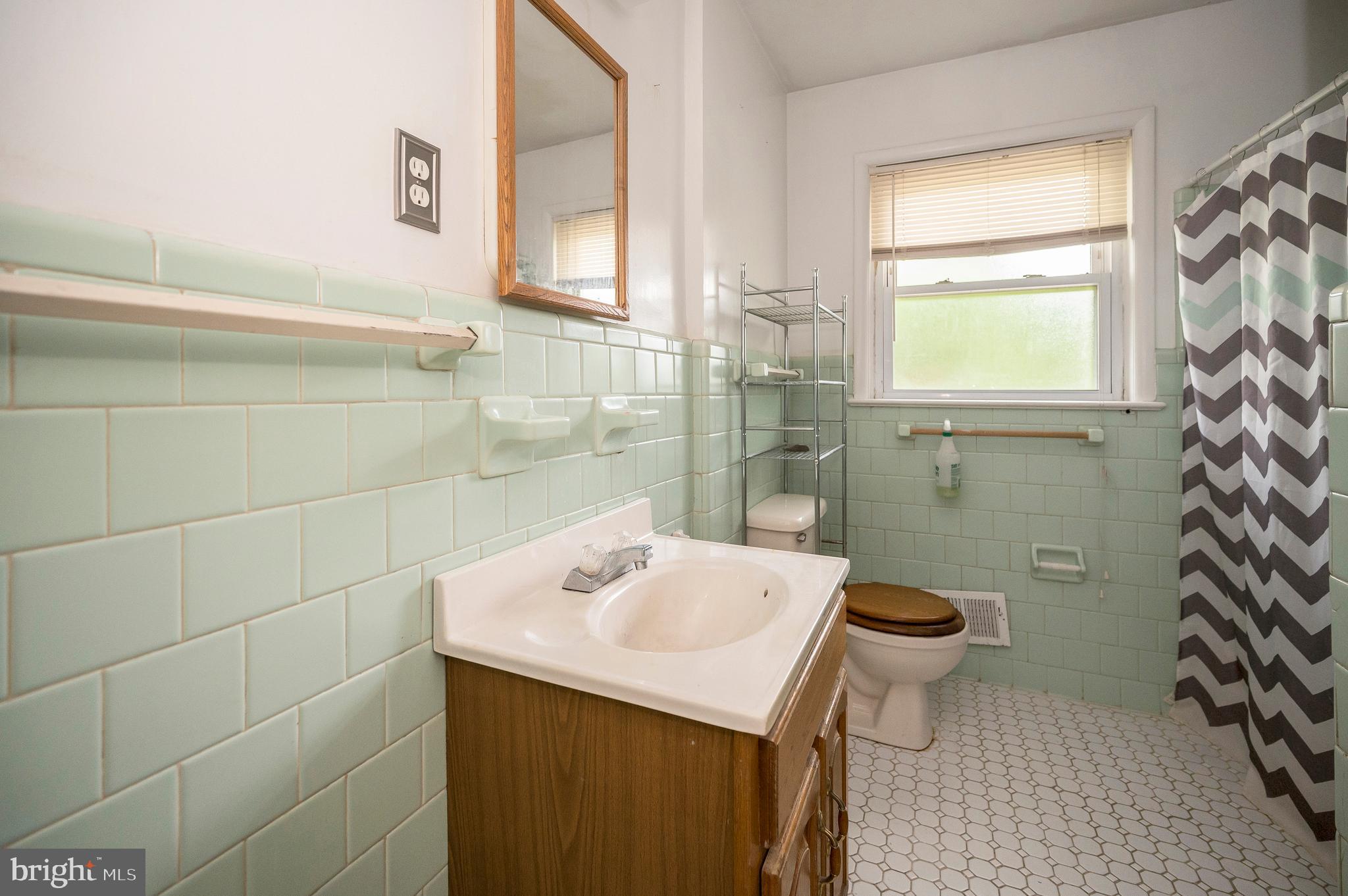 18344 Sharon Road Triangle, VA 22172 - Photo 35 of 42