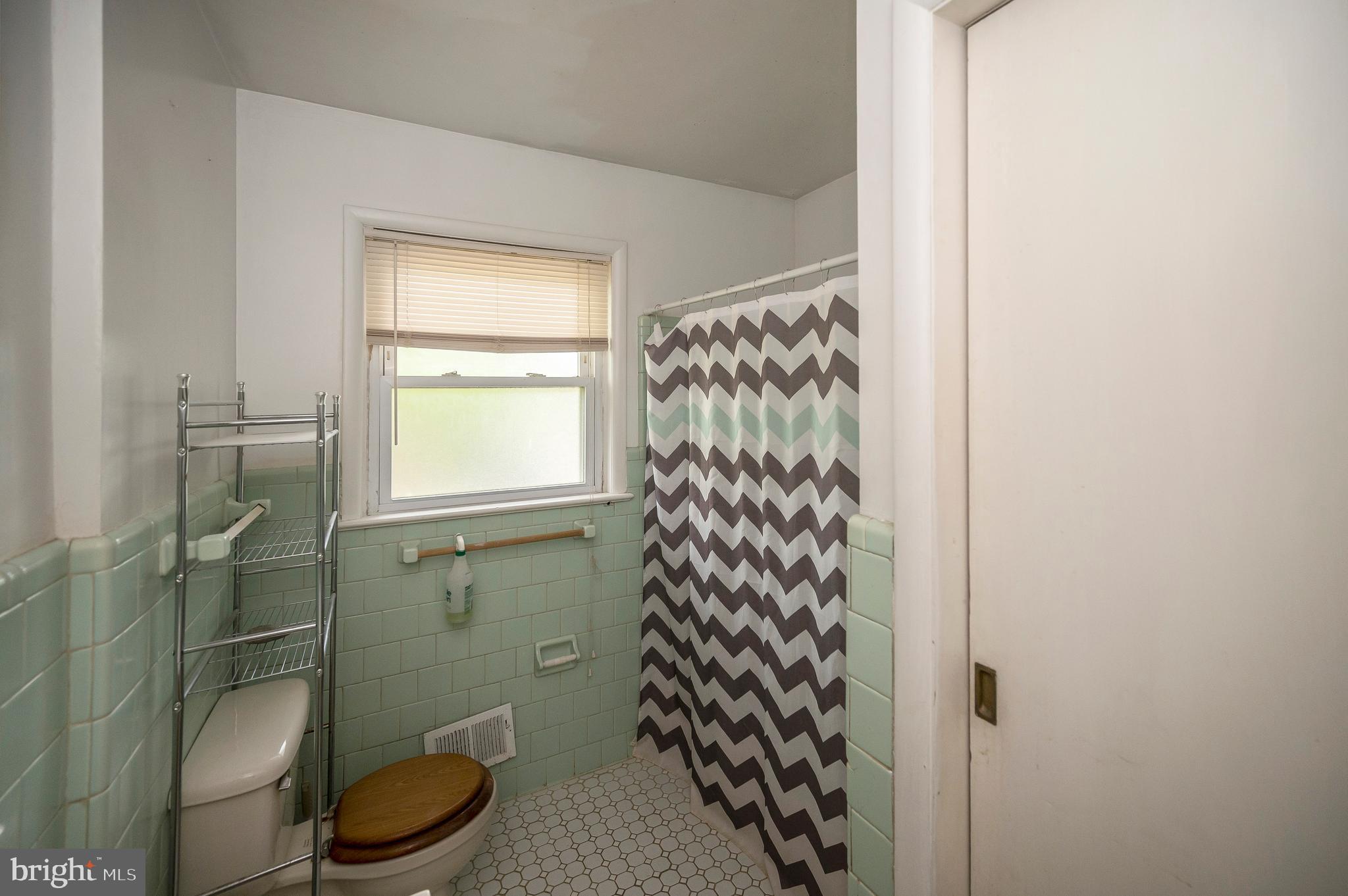 18344 Sharon Road Triangle, VA 22172 - Photo 36 of 42