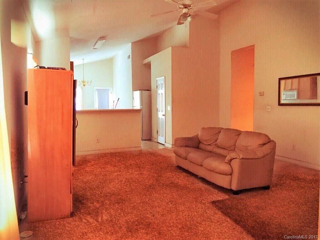 1322 Spring View Court Rock Hill, SC 29732 - Photo 2 of 7 Gallery Image 2