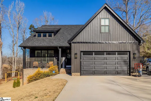 $640,000 | 26 Birch Tree Road, Greer, SC 29651