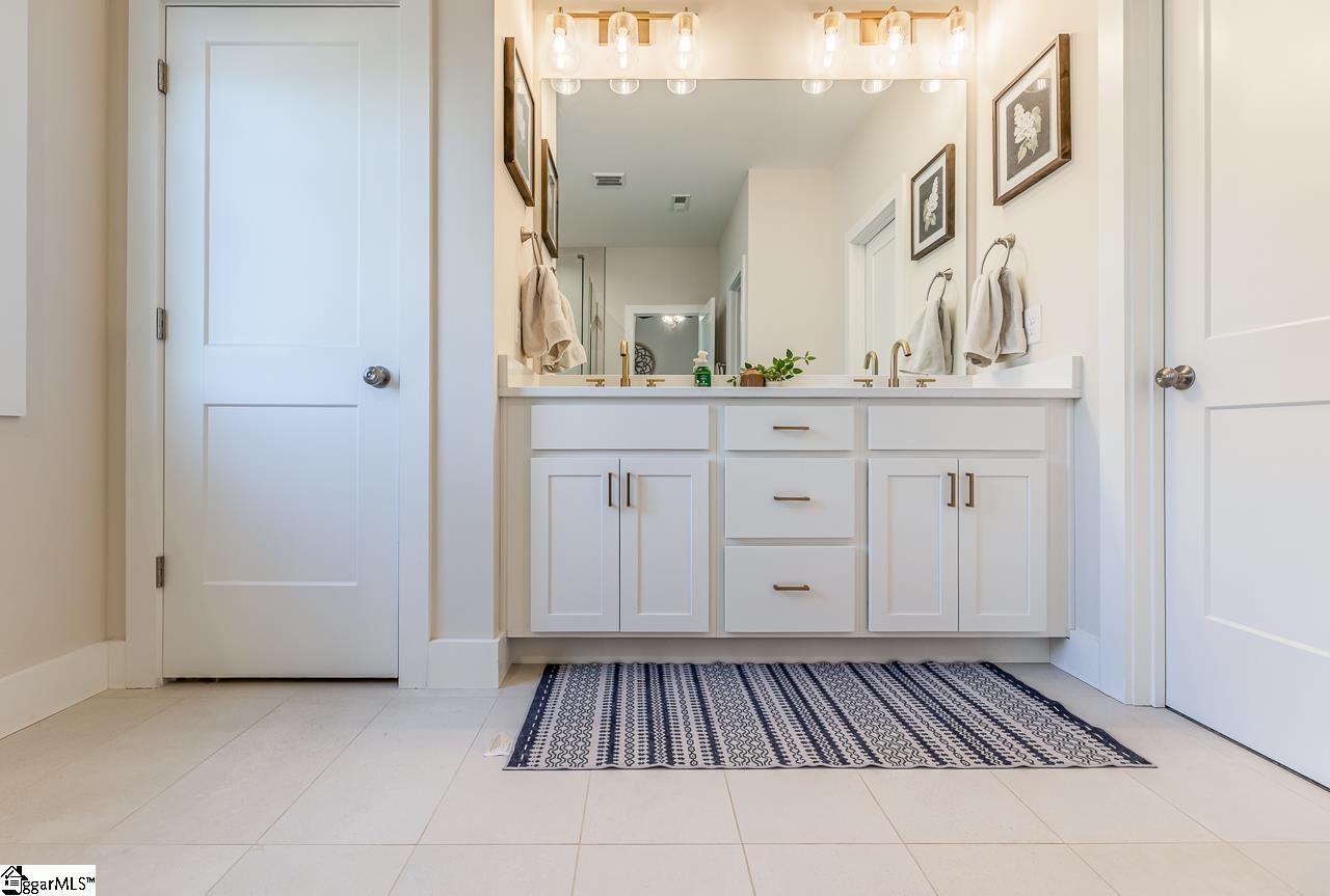 26 Birch Tree Road Greer, SC 29651 - Photo 13 of 38