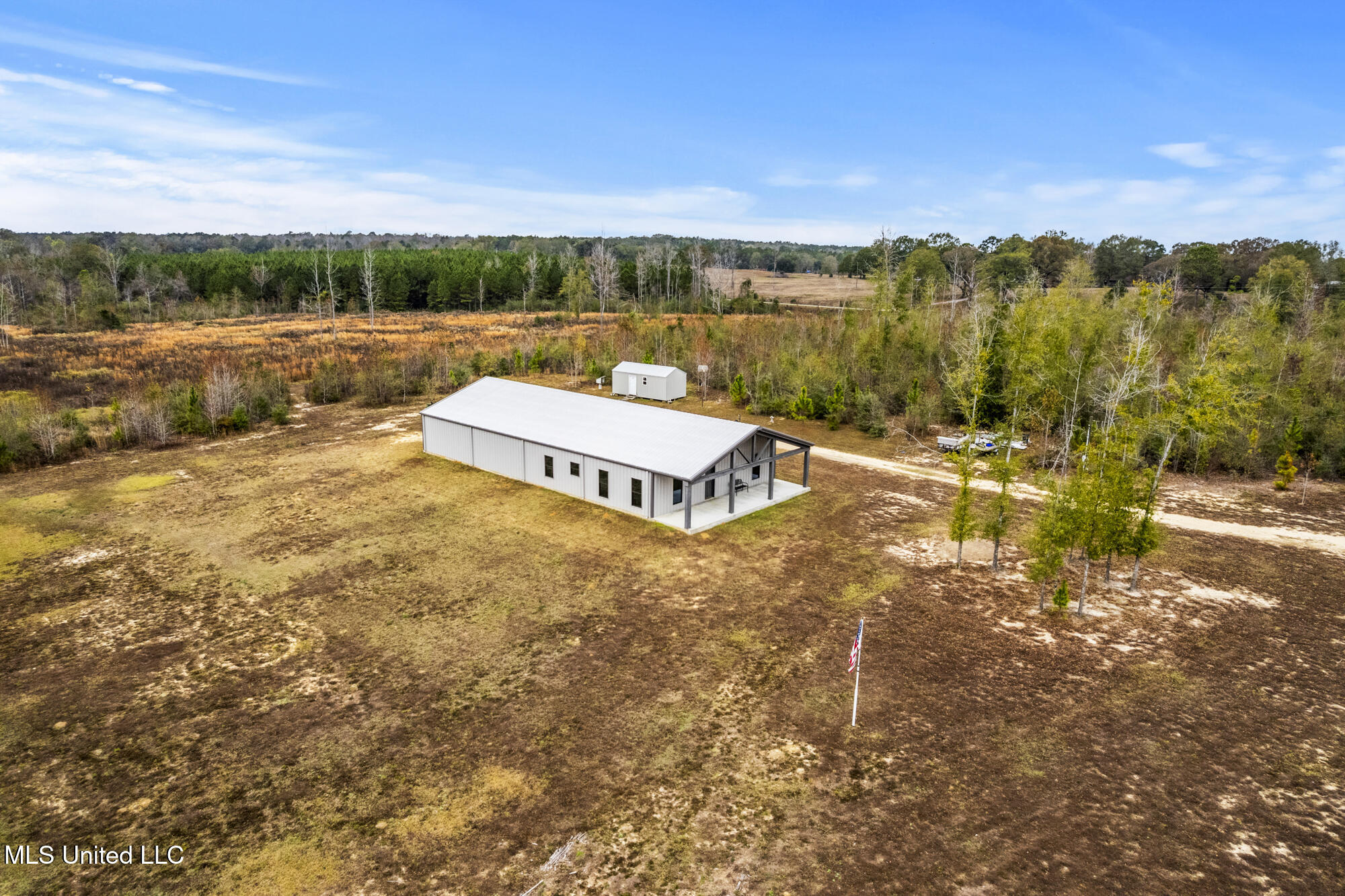 284 West Wire Road McHenry, MS 39561 - Photo 12 of 33 ghubphoto_09