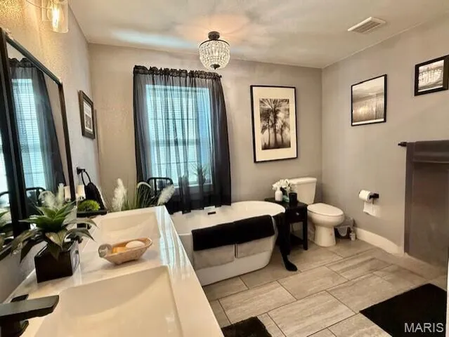 $450,000 | 9396 M- Highway, Mountain Grove, MO 65711