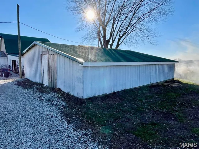 $450,000 | 9396 M- Highway, Mountain Grove, MO 65711
