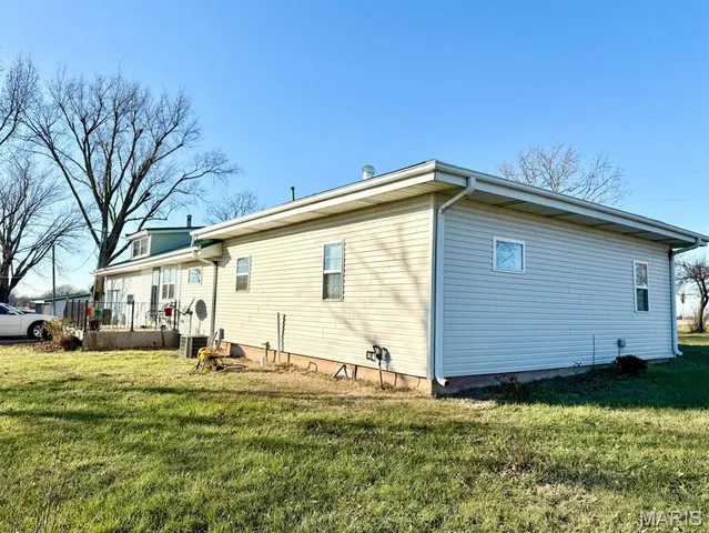 $450,000 | 9396 M- Highway, Mountain Grove, MO 65711