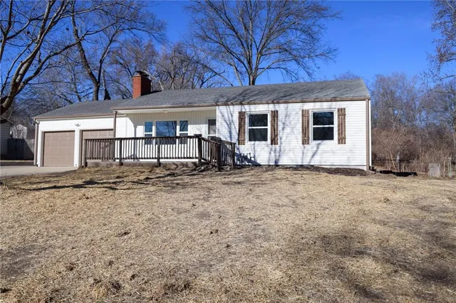 $230,000 | 11304 East 48 Terrace, Kansas City, MO 64133