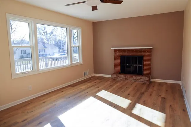 $230,000 | 11304 East 48 Terrace, Kansas City, MO 64133