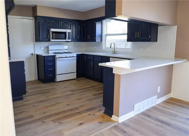 $230,000 | 11304 East 48 Terrace, Kansas City, MO 64133