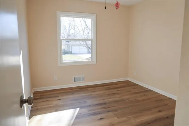 $230,000 | 11304 East 48 Terrace, Kansas City, MO 64133