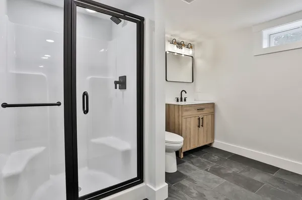 $4,900 | 7 Christopher Street, Newburyport, MA 01950