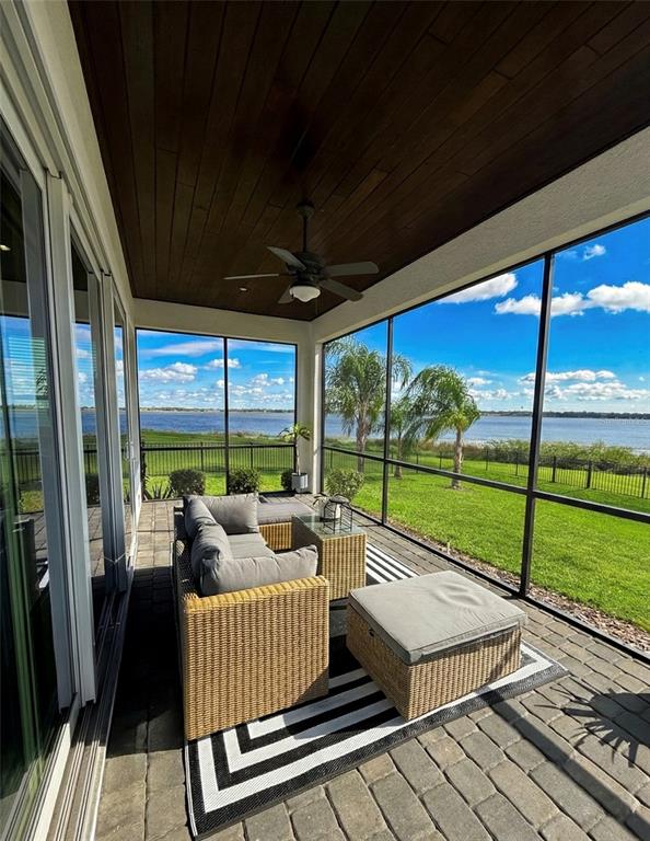 236 Caladium Avenue Lake Alfred, FL 33850 - Photo 24 of 33 a balcony with furniture and garden view
