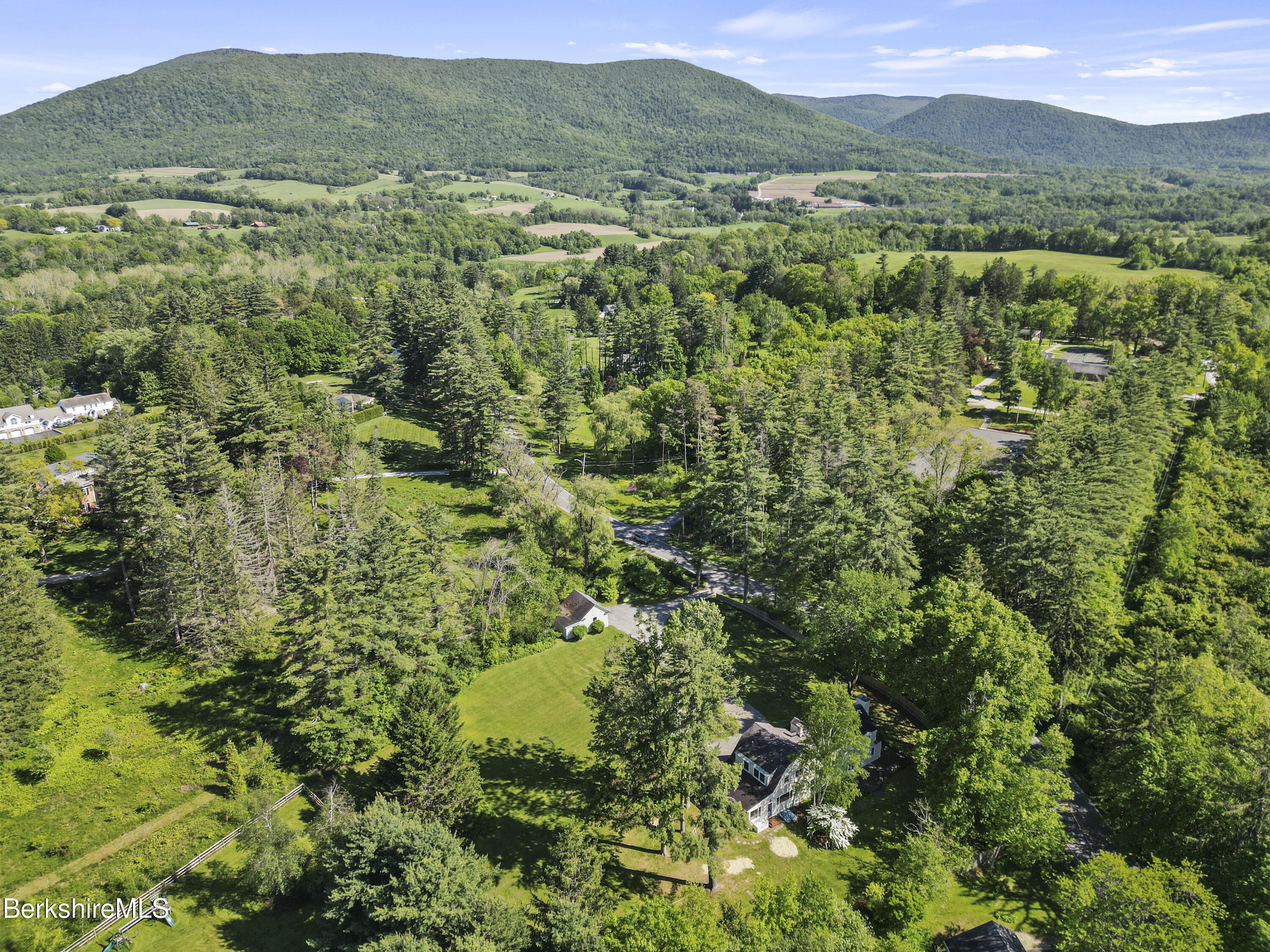 214 Gale Road Williamstown, MA 01267 - Photo 94 of 96 Aerial view