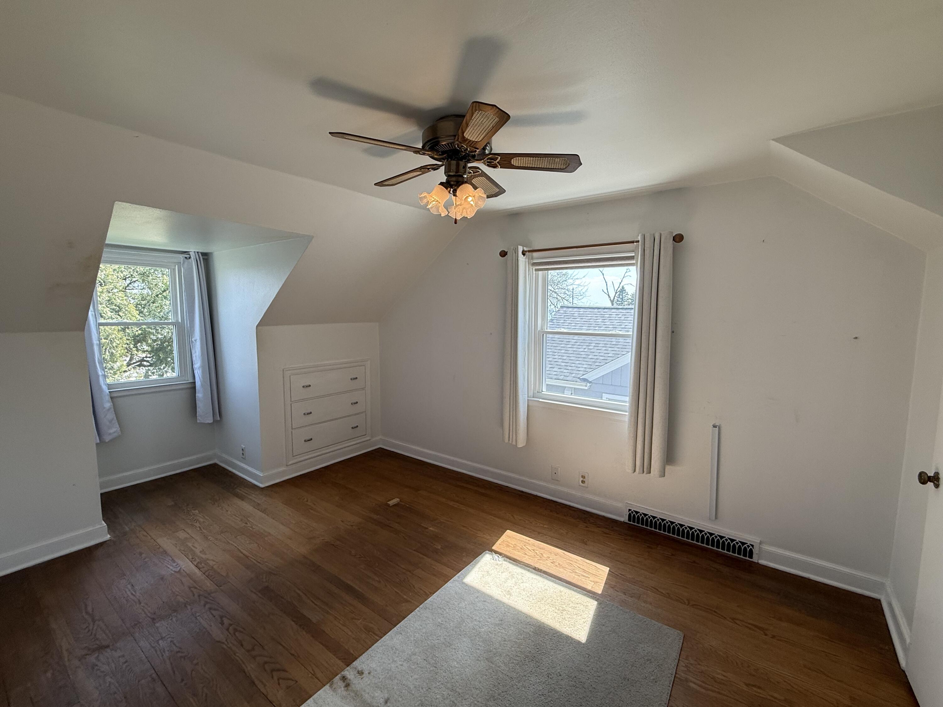 2912 Memorial Drive Two Rivers, WI 54241 - Photo 8 of 14 2