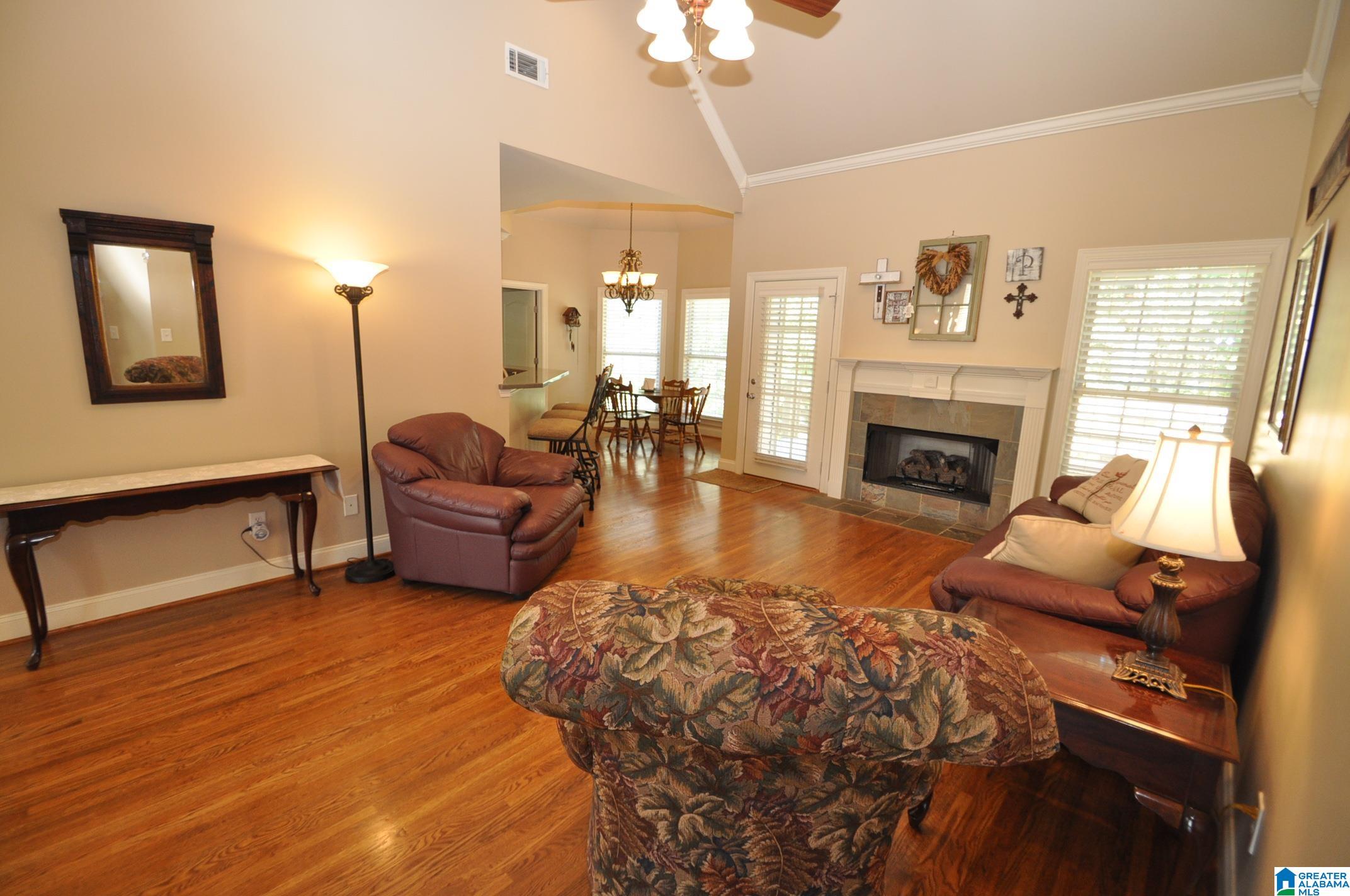 313 Timber Rdg Trail Alabaster, AL 35007 - Photo 2 of 20