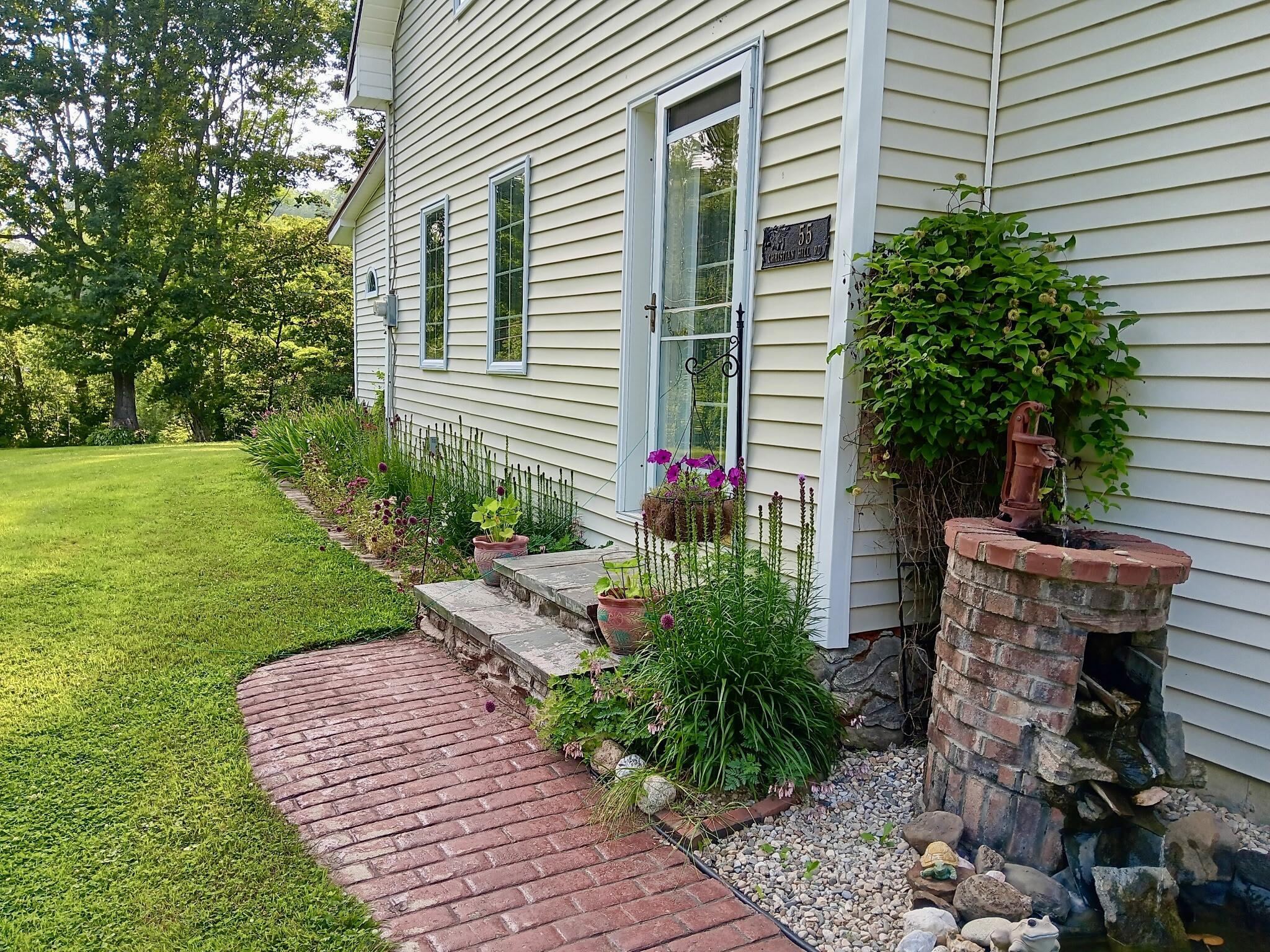 55 Christian Hill Road Charleston, ME 04422 - Photo 4 of 111