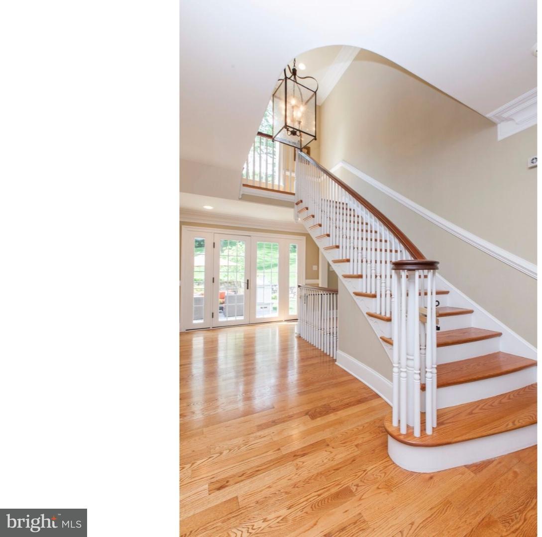 621 Knox Road Wayne, PA 19087 - Photo 4 of 23