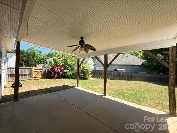 $2,450 | 2140 Pineapple Court, Matthews, NC 28105