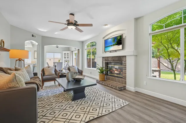 $1,049,000 | 4091 Luxor Lane, Granite Bay, CA 95746