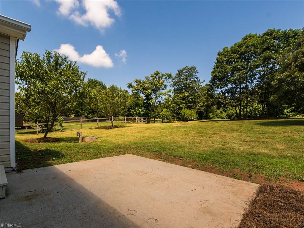 8008 Daltonshire Drive Oak Ridge, NC 27310 - Photo 25 of 33