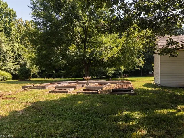 $2,300 | 8008 Daltonshire Drive, Oak Ridge, NC 27310