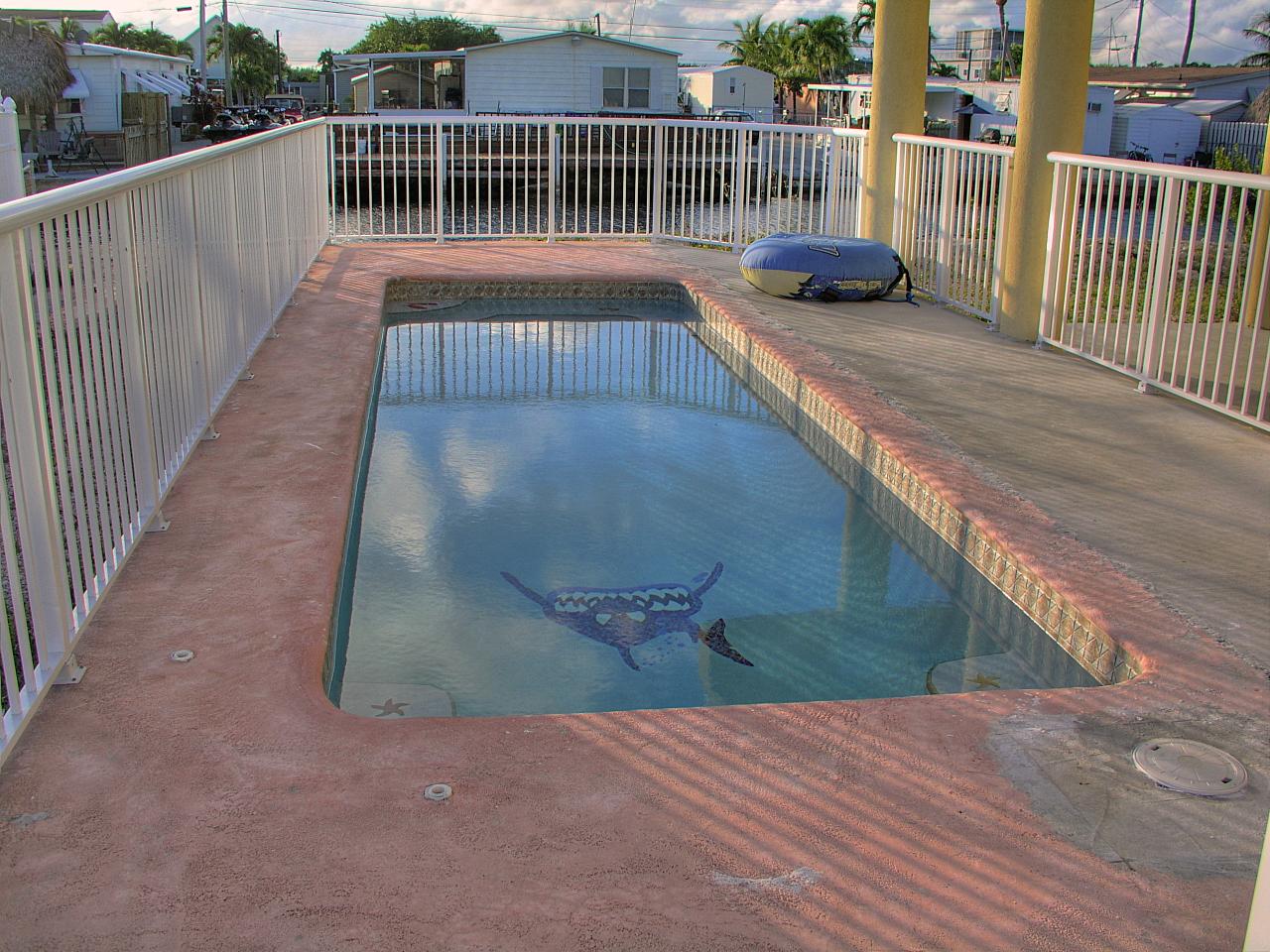 268 Lower Matecumbe Road Key Largo, FL 33037 - Photo 7 of 11 Pool