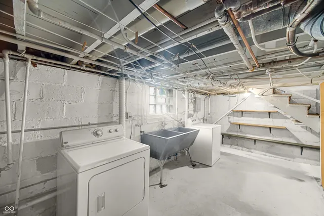 $195,000 | 7121-23 Van Buren Avenue, Hammond, IN 46324