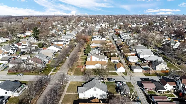 $195,000 | 7121-23 Van Buren Avenue, Hammond, IN 46324