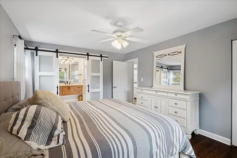 $560,000 | 481 Sussex Court, Buffalo Grove, IL 60089