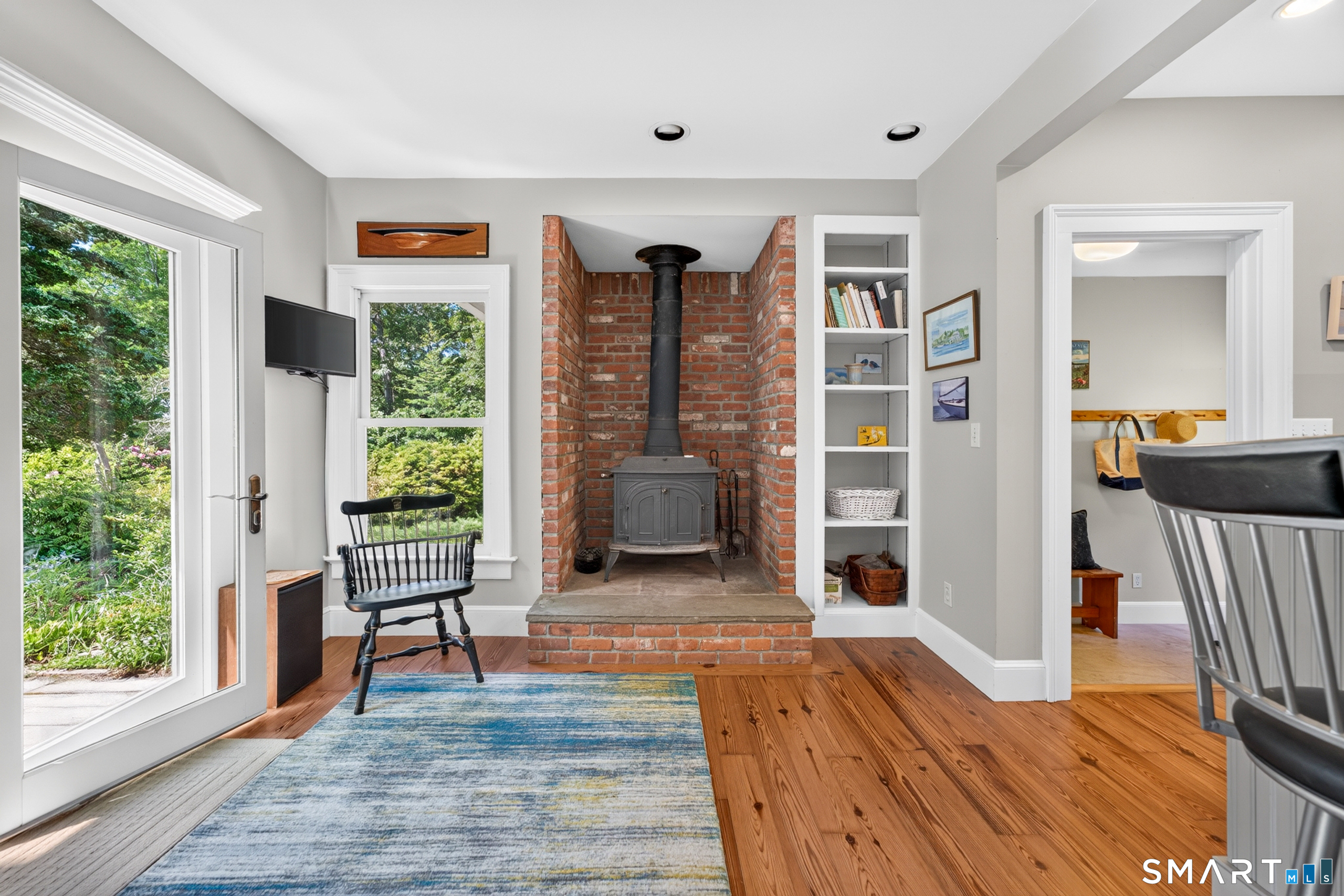 697 Noank Road Groton, CT 06355 - Photo 18 of 39