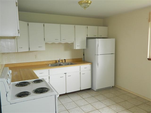 2211 Maplewood Road Fort Wayne, IN 46819 - Photo 7 of 12