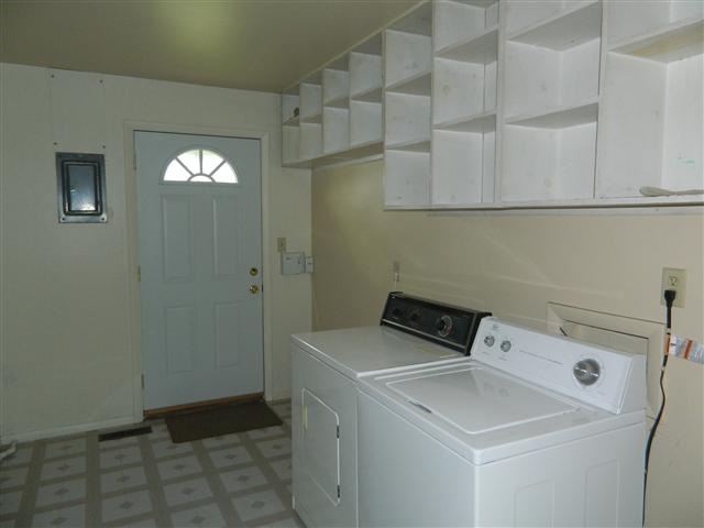 2211 Maplewood Road Fort Wayne, IN 46819 - Photo 9 of 12