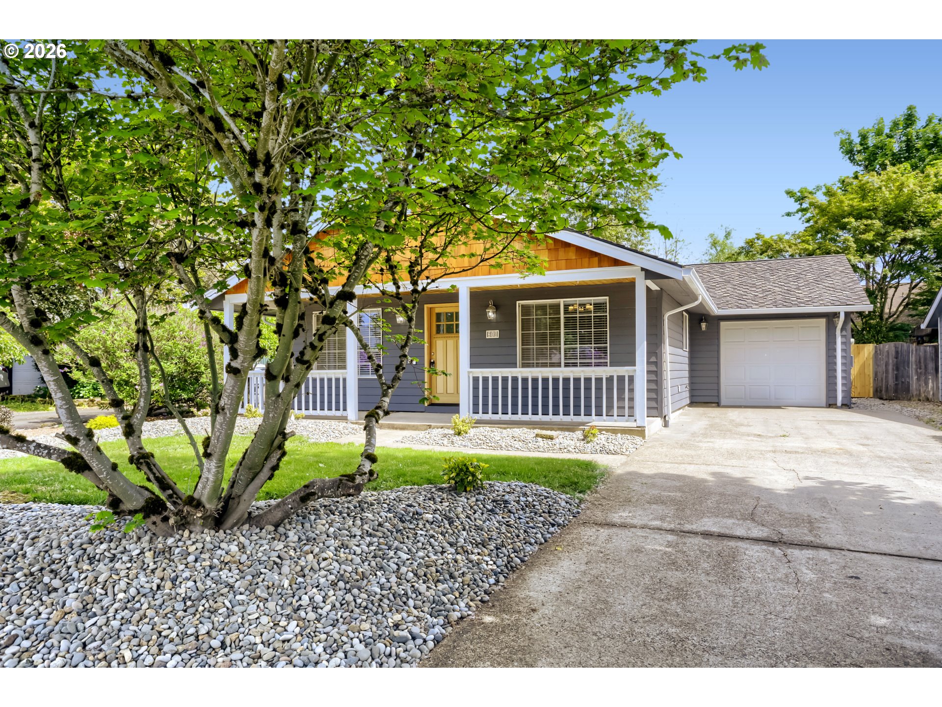 218 Southwest 11th Street Dundee, OR 97115 - Photo 1 of 28
