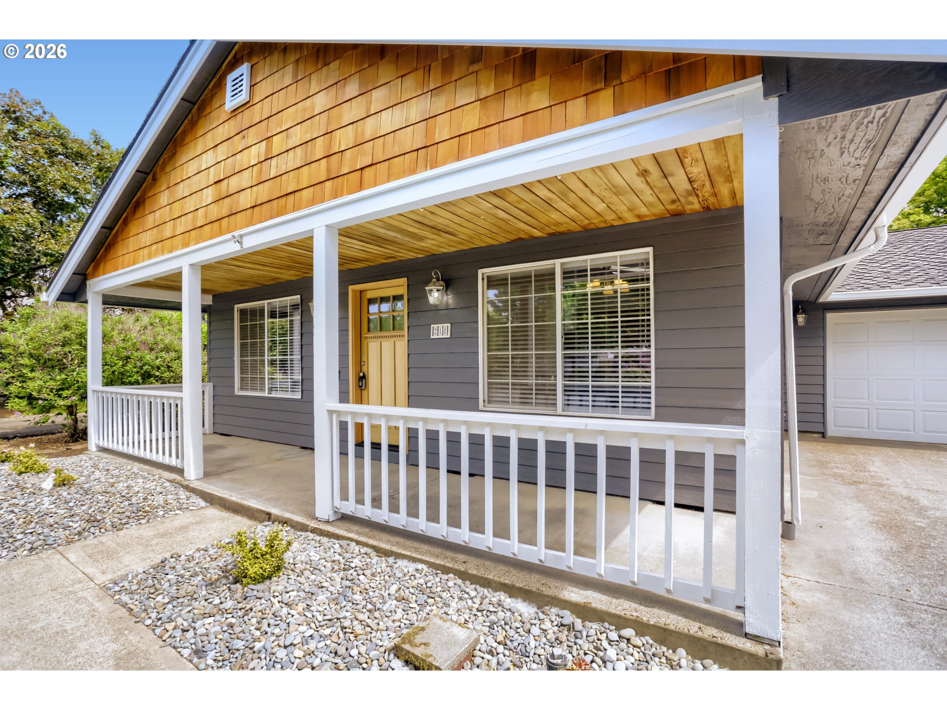 218 Southwest 11th Street Dundee, OR 97115 - Photo 4 of 28
