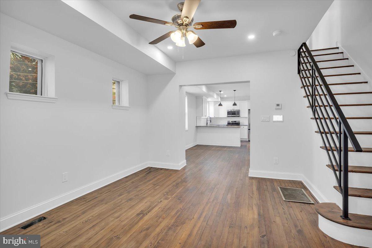 2782 Yorkship Road Camden, NJ 08104 - Photo 4 of 27