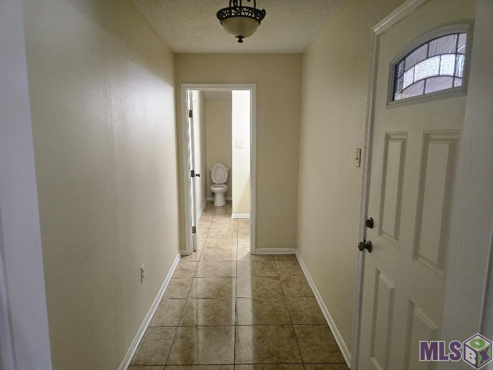 11017 Del Cano Avenue Baton Rouge, LA 70816 - Photo 13 of 34