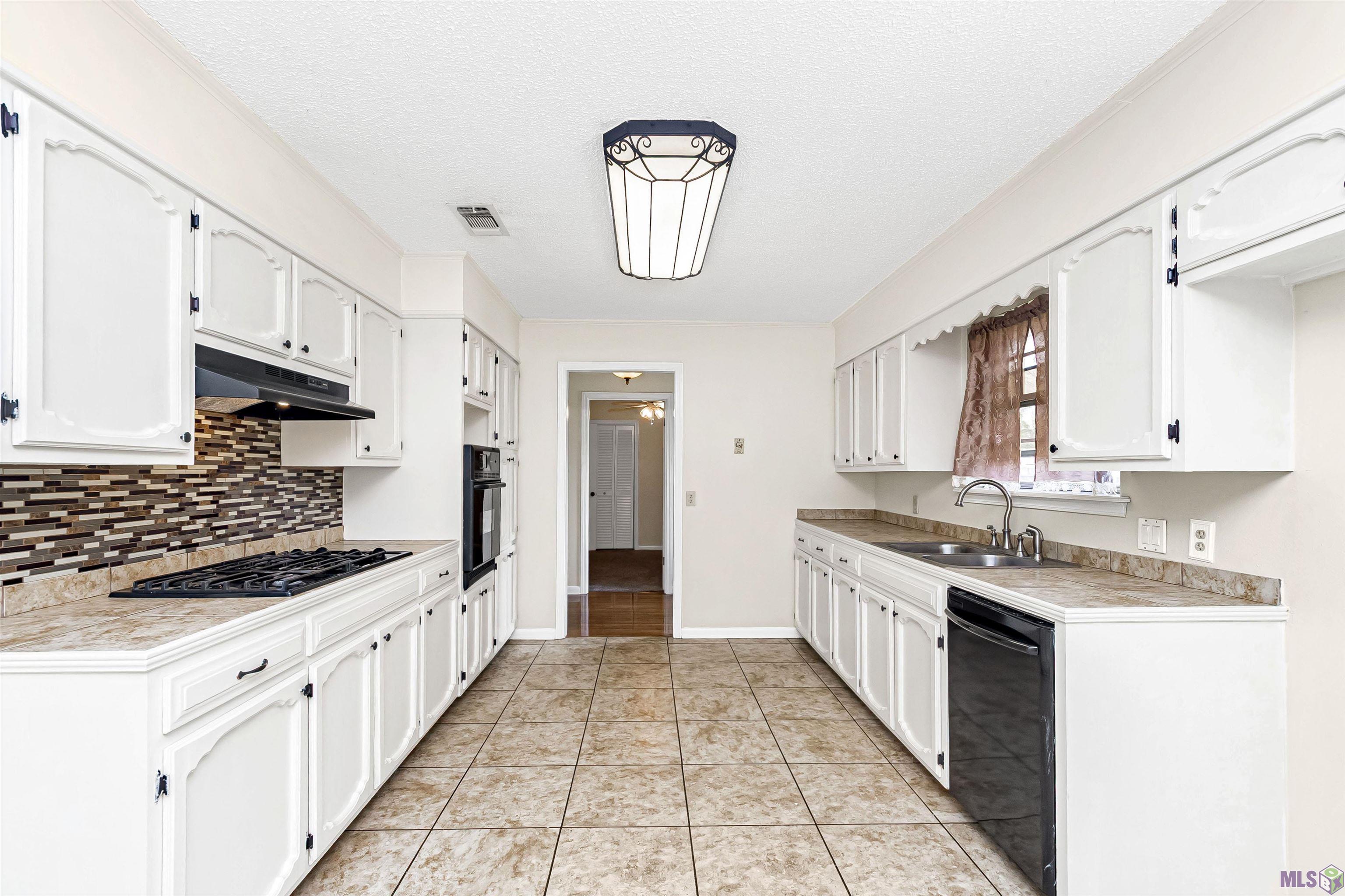 11017 Del Cano Avenue Baton Rouge, LA 70816 - Photo 13 of 25