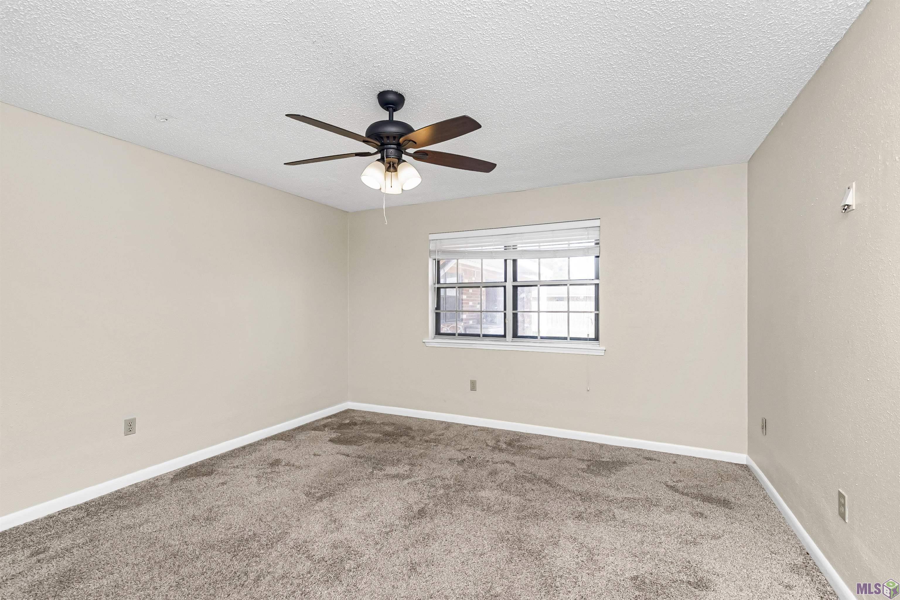 11017 Del Cano Avenue Baton Rouge, LA 70816 - Photo 18 of 25