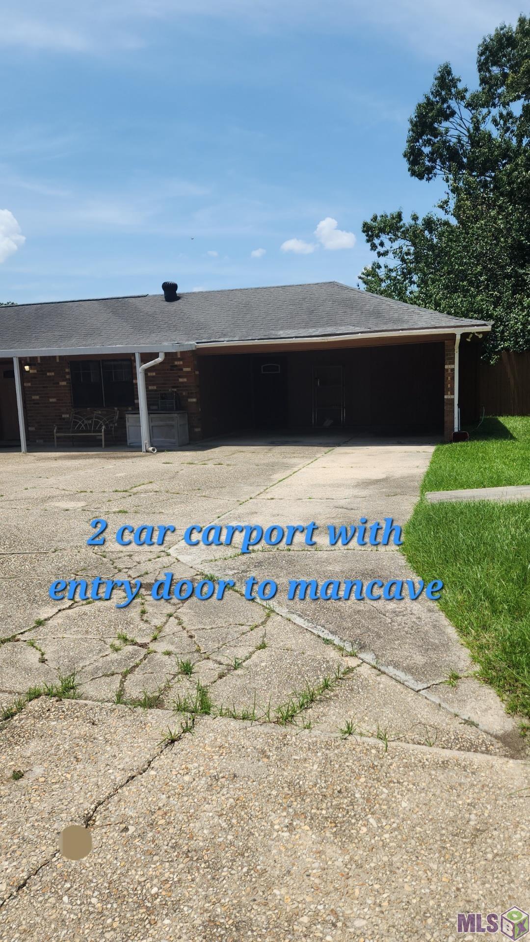 11017 Del Cano Avenue Baton Rouge, LA 70816 - Photo 3 of 34