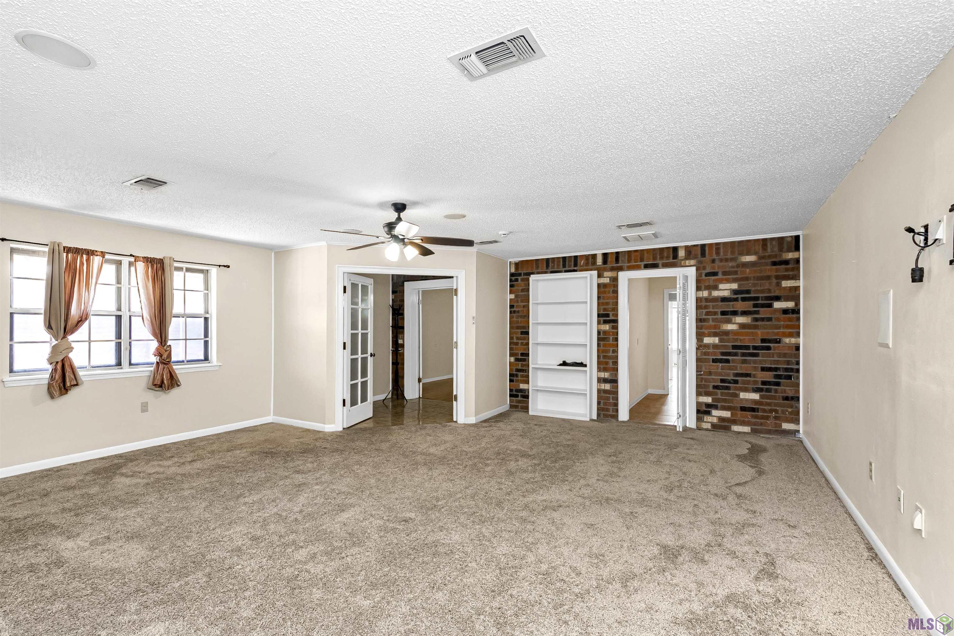 11017 Del Cano Avenue Baton Rouge, LA 70816 - Photo 6 of 25 Den (2nd Angle)