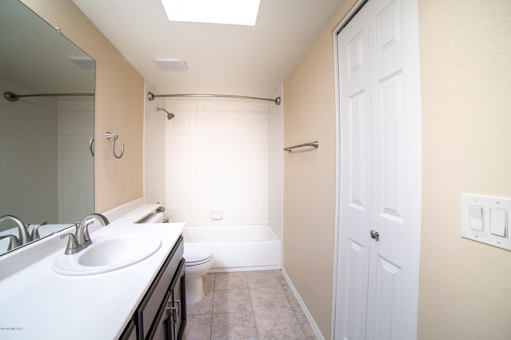 1200 East River Road, Unit L163 Tucson, AZ 85718 - Photo 28 of 35